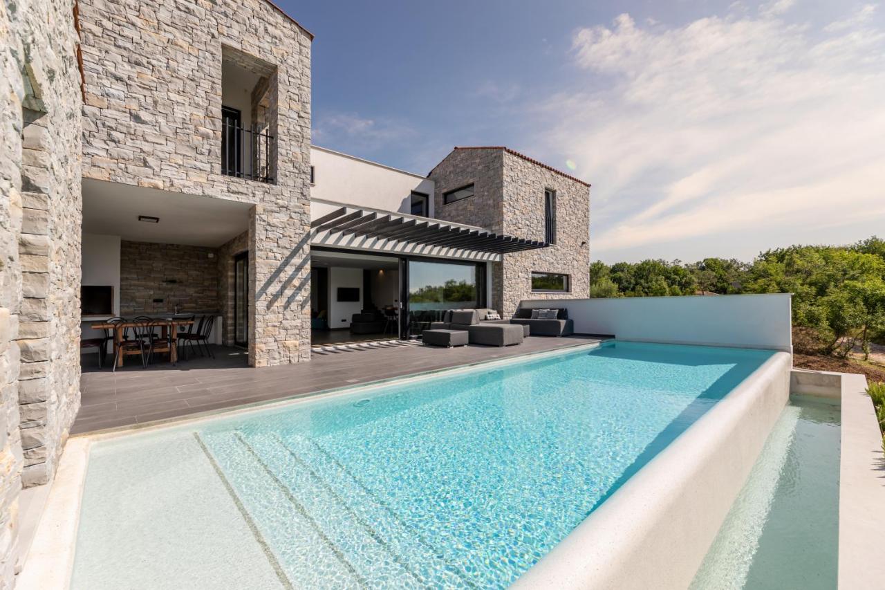 Ca Veia Villa Vrbnik Bagian luar foto